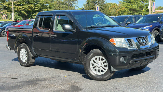2018 Nissan Frontier SV V6 Crew Cab