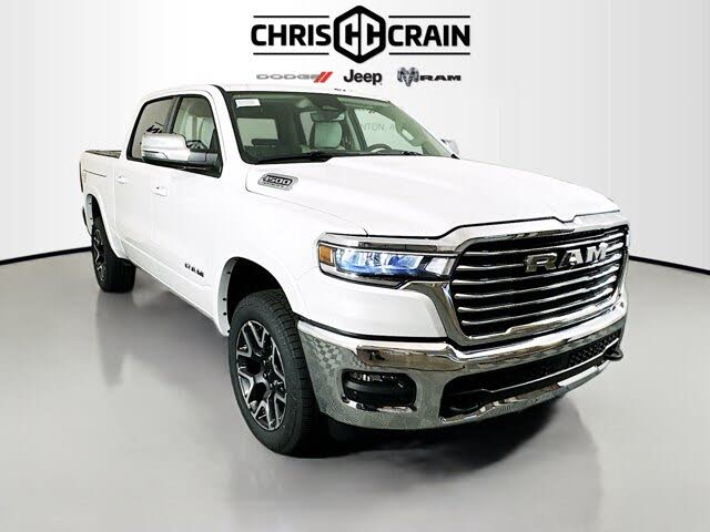 2026 RAM 1500 Laramie Crew Cab 4WD