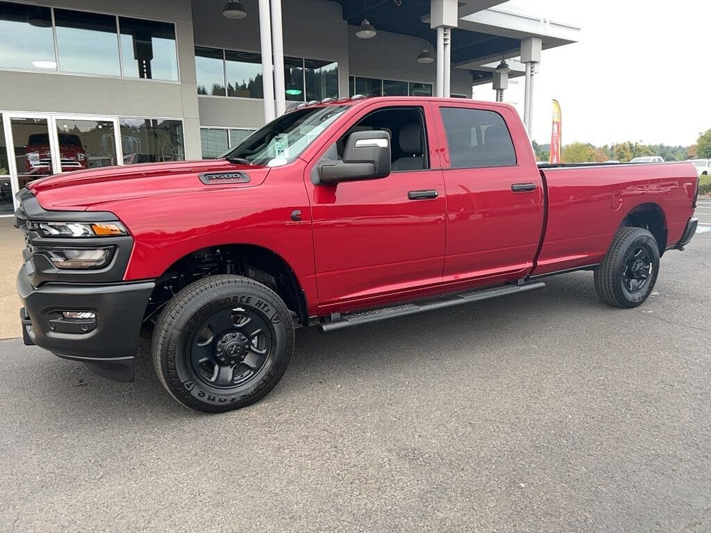 2026 RAM 3500 Tradesman Crew Cab LB 4WD