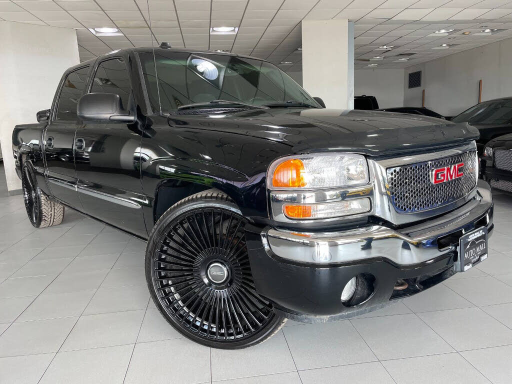 2005 GMC Sierra 1500 SLE Crew Cab SB