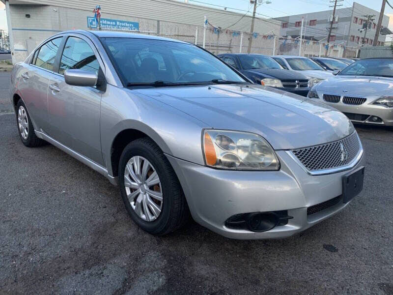 2012 Mitsubishi Galant ES