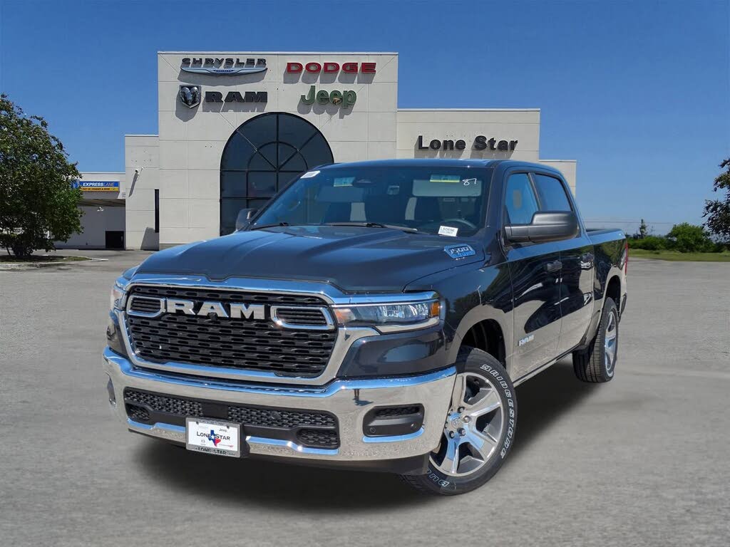 2025 RAM 1500 Tradesman Crew Cab RWD