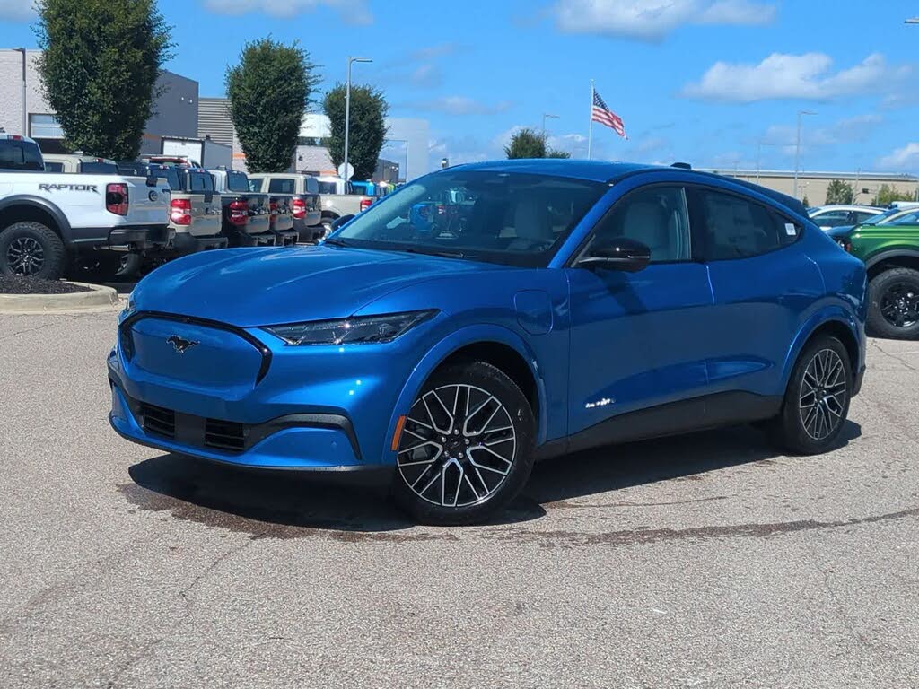 2025 Ford Mustang Mach-E Premium AWD