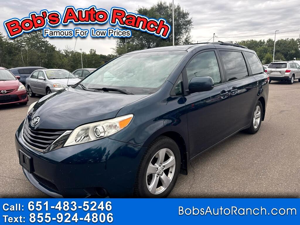 2011 Toyota Sienna LE 8-Passenger