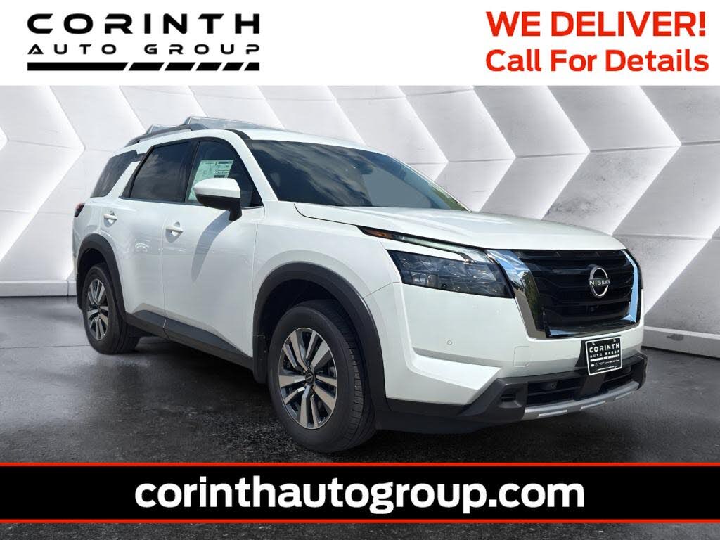 2025 Nissan Pathfinder SL FWD