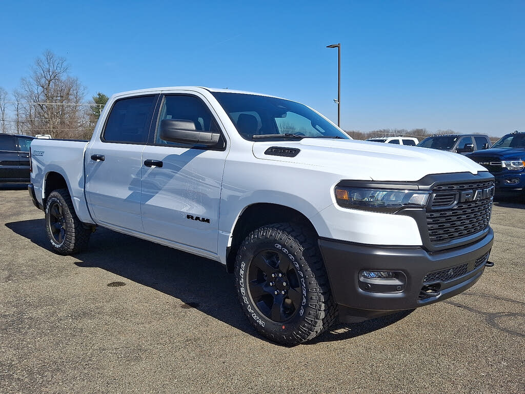 2025 RAM 1500 Warlock 4dr Crew Cab 4WD