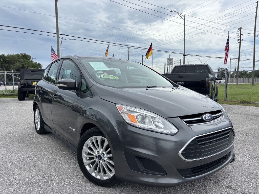 2017 Ford C-Max Hybrid SE FWD