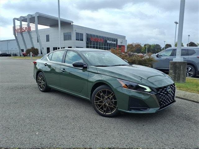 2025 Nissan Altima 2.5 SR FWD