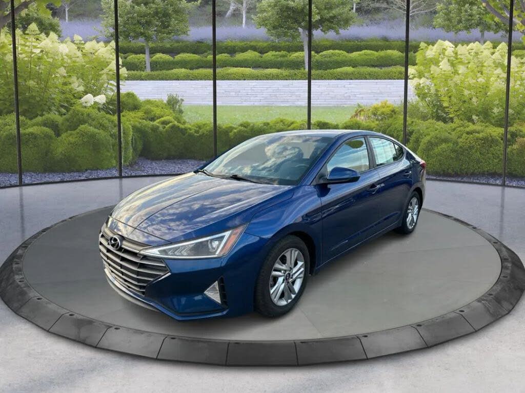 2020 Hyundai Elantra SEL FWD