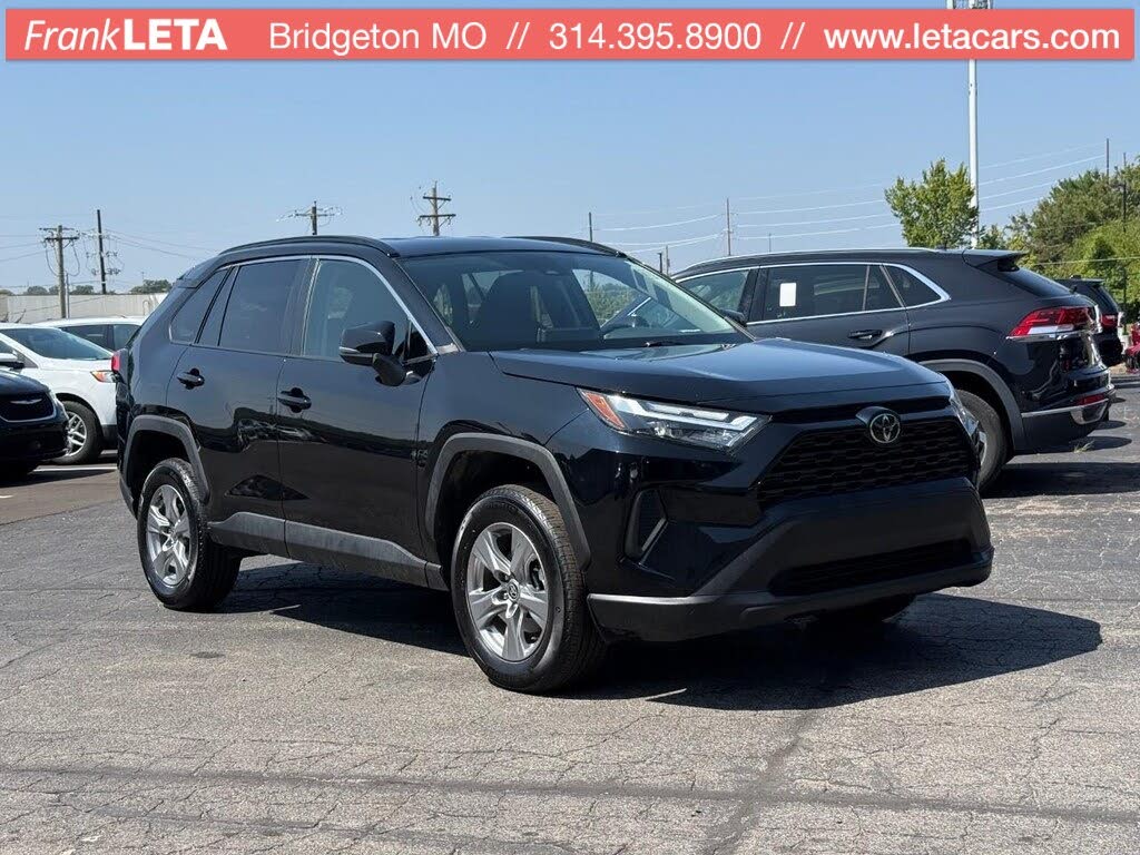 2024 Toyota RAV4 XLE FWD