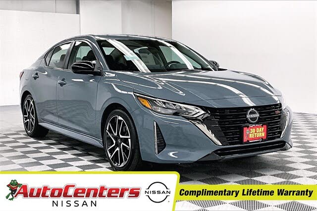 2025 Nissan Sentra SR FWD