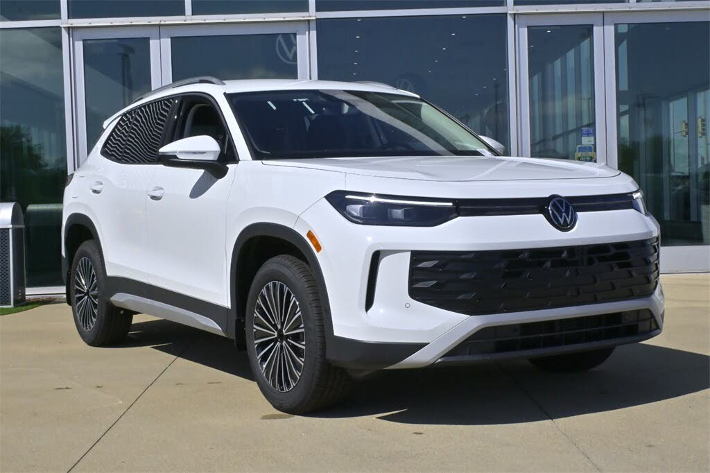 2025 Volkswagen Tiguan S 4Motion