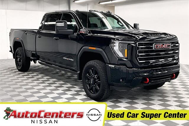 2025 GMC Sierra 2500HD AT4 Crew Cab 4WD