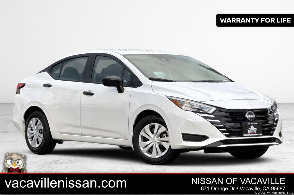 2025 Nissan Versa S FWD