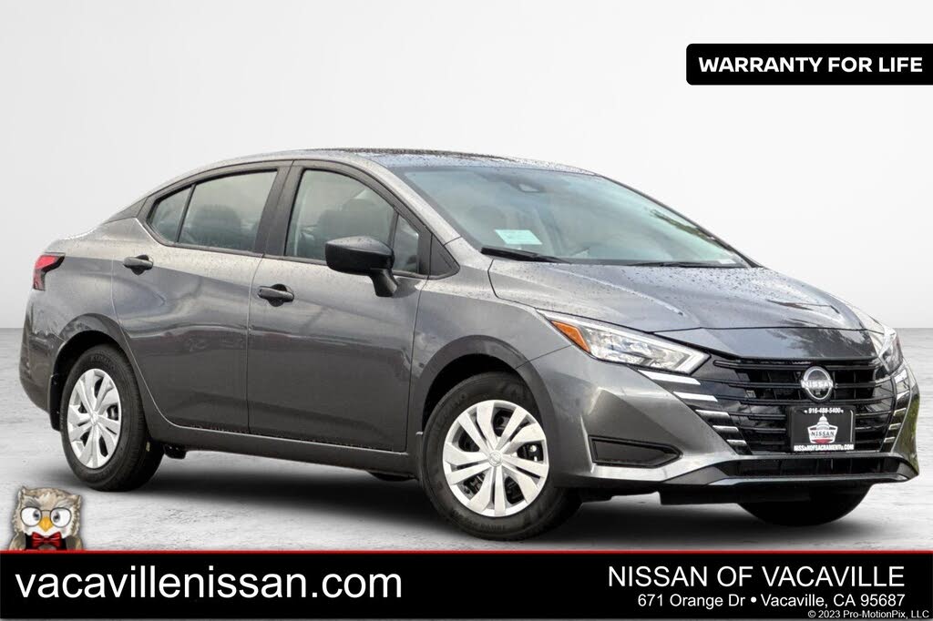 2025 Nissan Versa S FWD