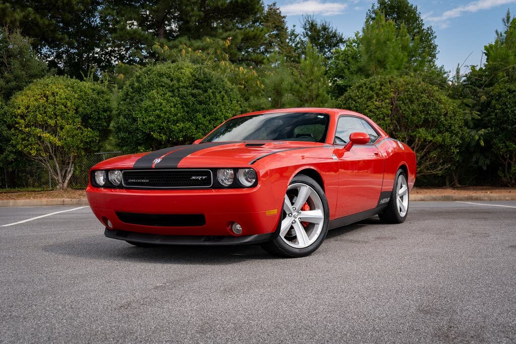 2010 Dodge Challenger SRT8 RWD