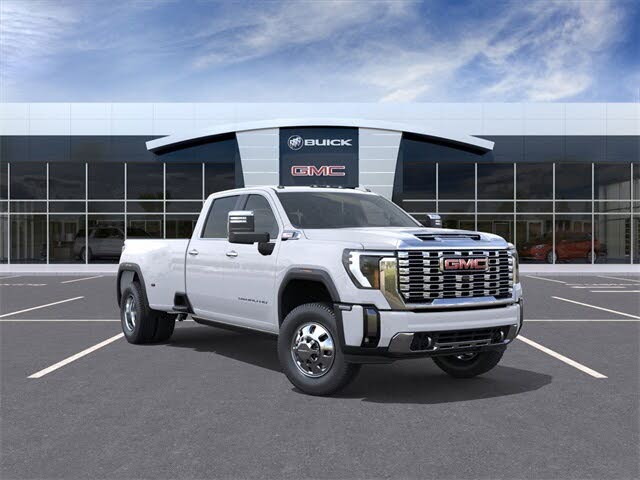 2026 GMC Sierra 3500HD Denali Crew Cab 4WD