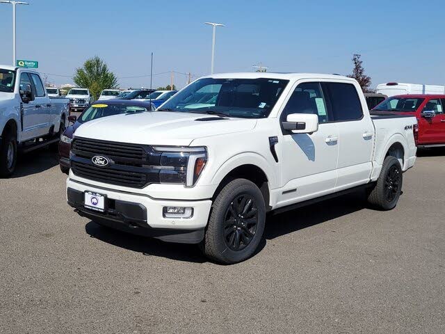 2025 Ford F-150 Platinum SuperCrew 4WD