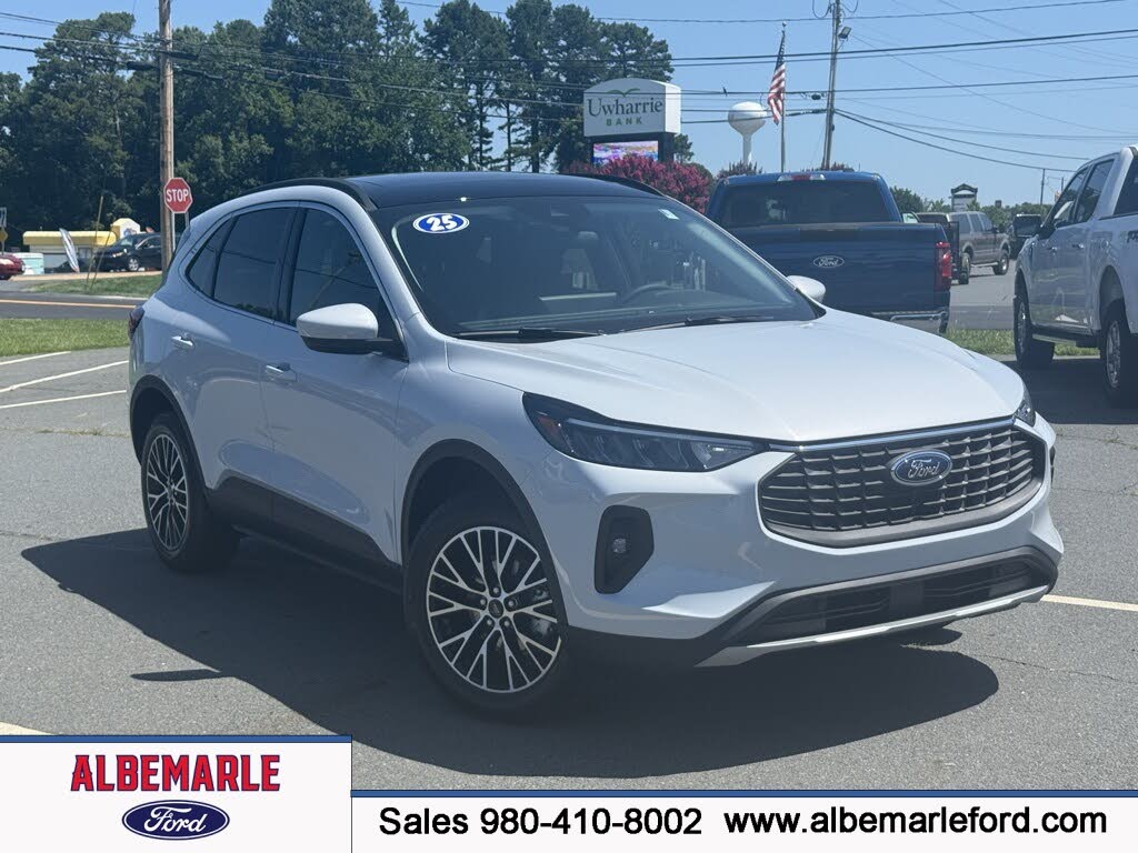 2025 Ford Escape Hybrid Plug-in FWD