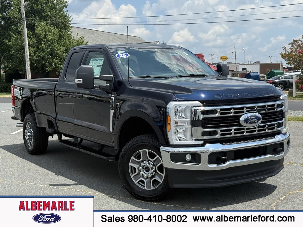 2025 Ford F-350 Super Duty XLT SuperCab LB 4WD