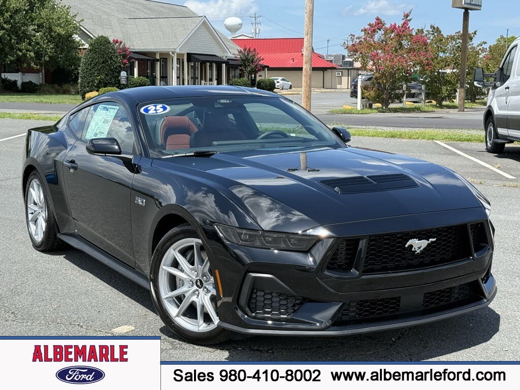 2025 Ford Mustang GT Premium Fastback RWD