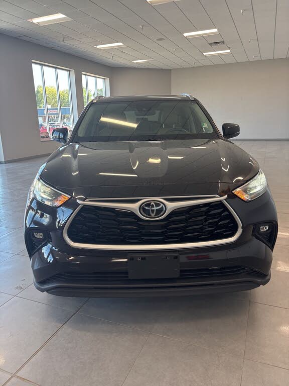 2021 Toyota Highlander XLE AWD