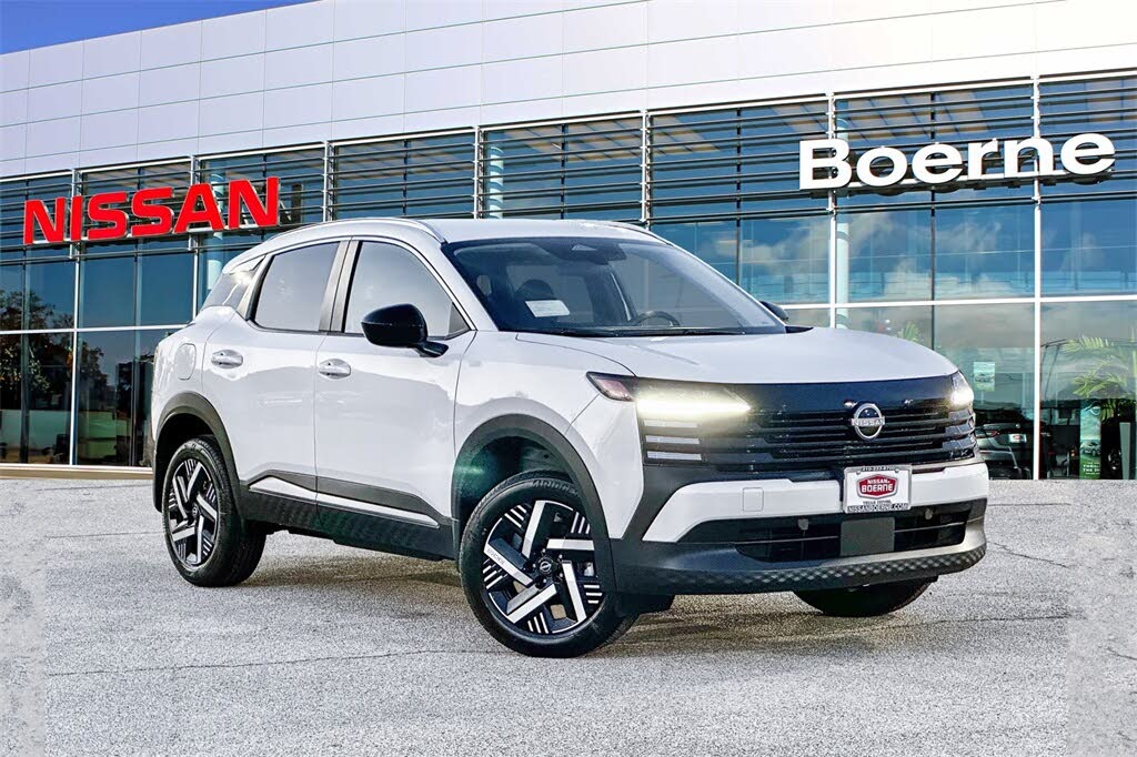 2026 Nissan Kicks SV FWD