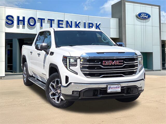 2023 GMC Sierra 1500 SLT Crew Cab 4WD
