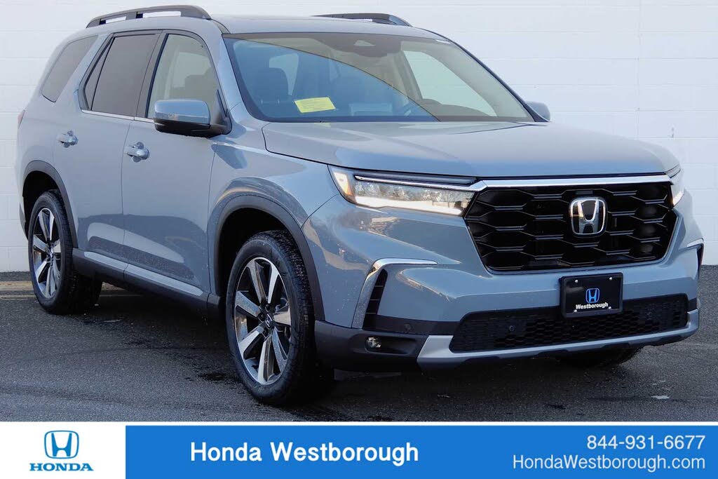 2025 Honda Pilot Touring AWD