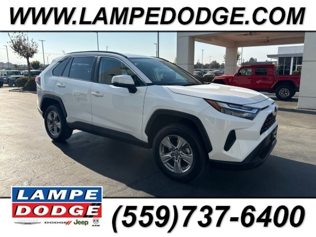 2023 Toyota RAV4 XLE FWD