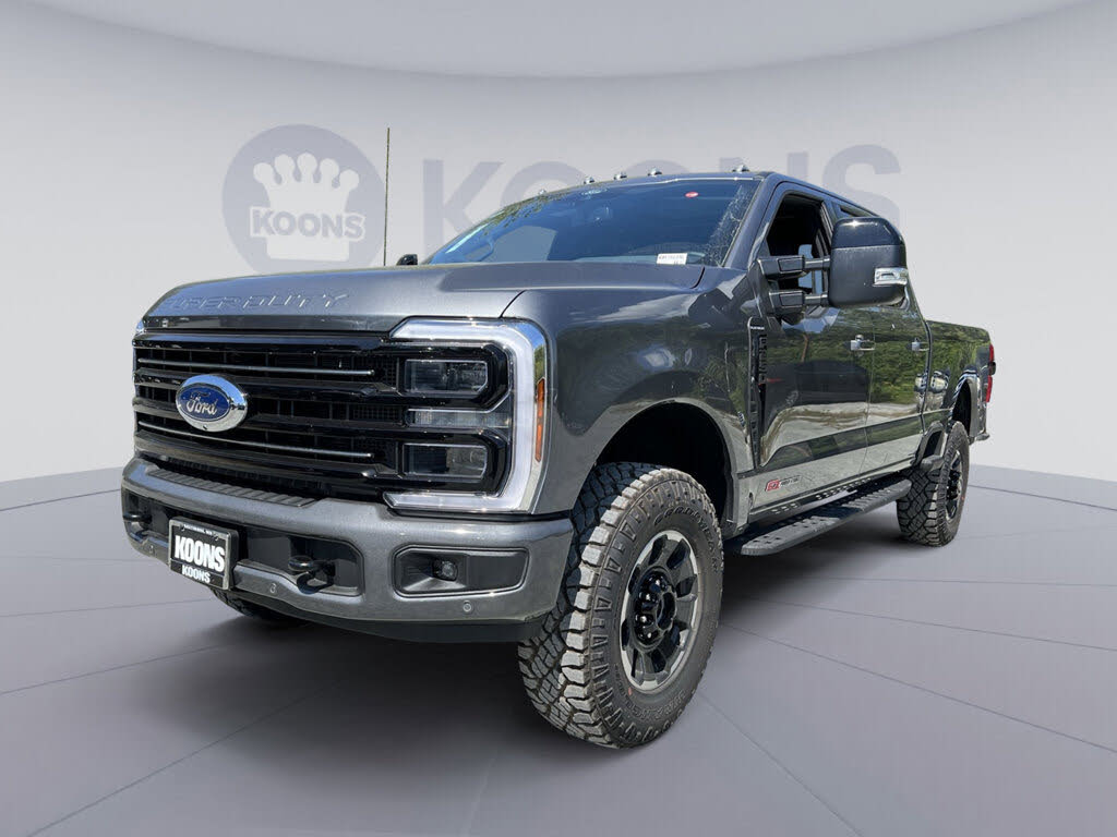 2026 Ford F-250 Super Duty Platinum Crew Cab 4WD
