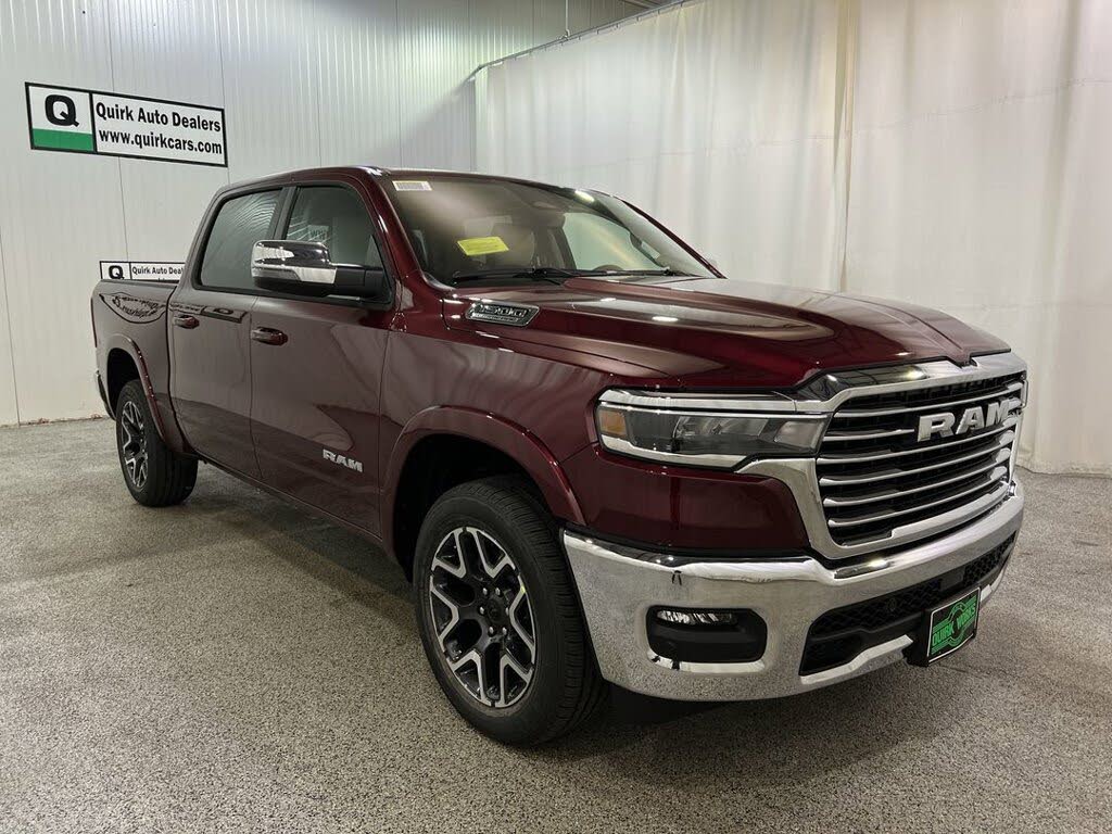 2026 RAM 1500 Laramie Crew Cab 4WD