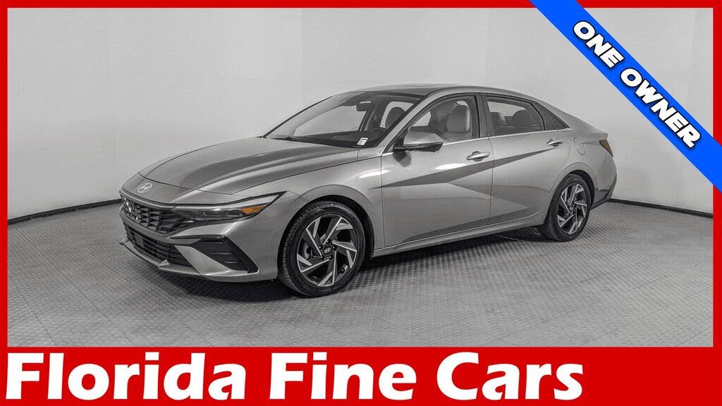 2024 Hyundai Elantra Limited FWD