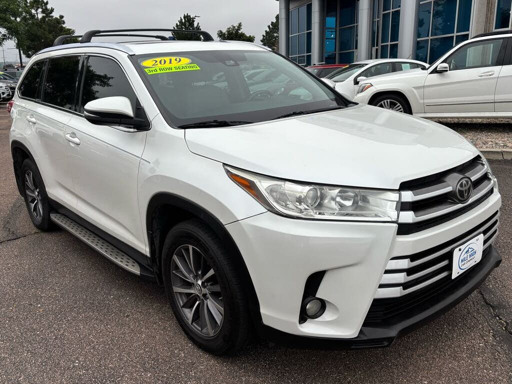 2019 Toyota Highlander XLE FWD