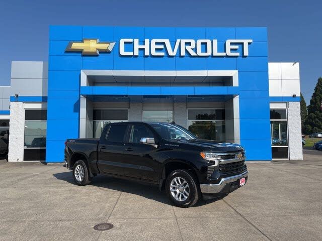 2026 Chevrolet Silverado 1500 LT Crew Cab 4WD