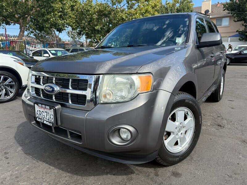 2011 Ford Escape XLT FWD