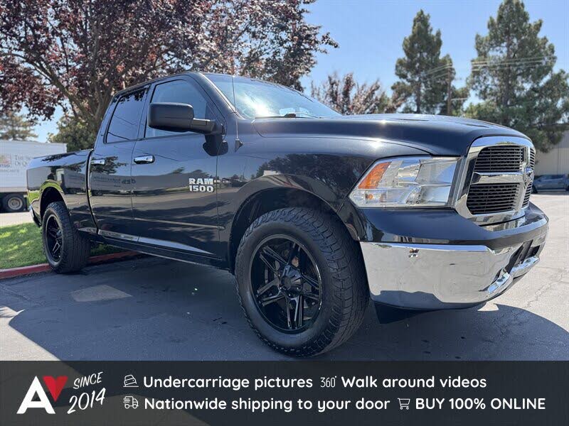 2017 RAM 1500 SLT Quad Cab 4WD
