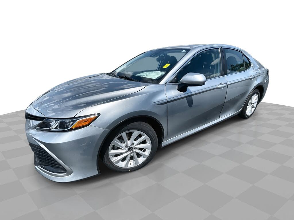 2023 Toyota Camry LE FWD