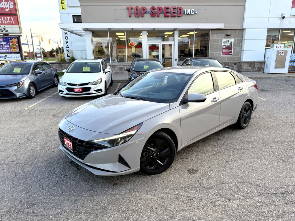 2023 Hyundai Elantra Preferred FWD