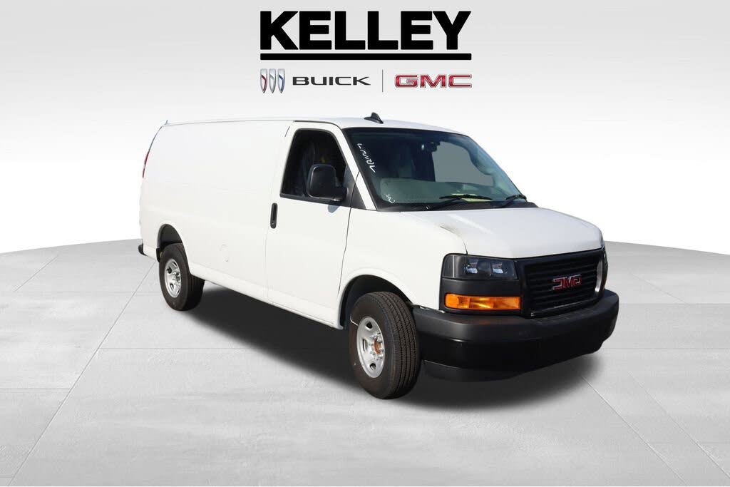 2025 GMC Savana Cargo 2500 RWD