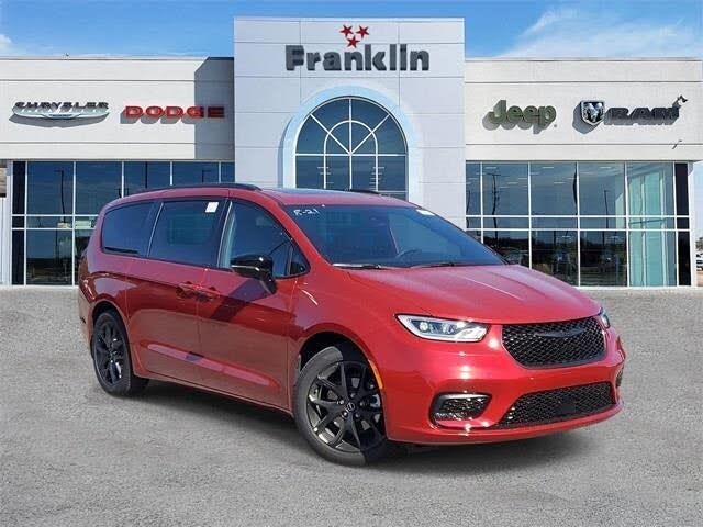 2026 Chrysler Pacifica Limited FWD