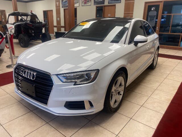2017 Audi A3 2.0T quattro Premium Sedan AWD