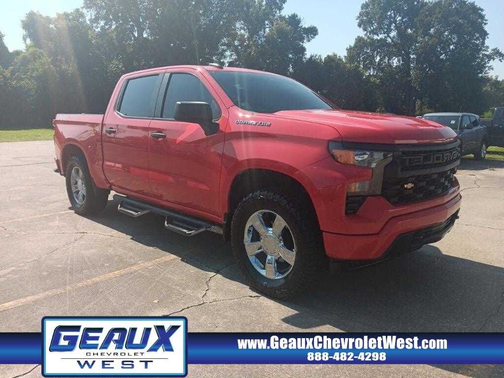 2022 Chevrolet Silverado 1500 Custom Crew Cab 4WD