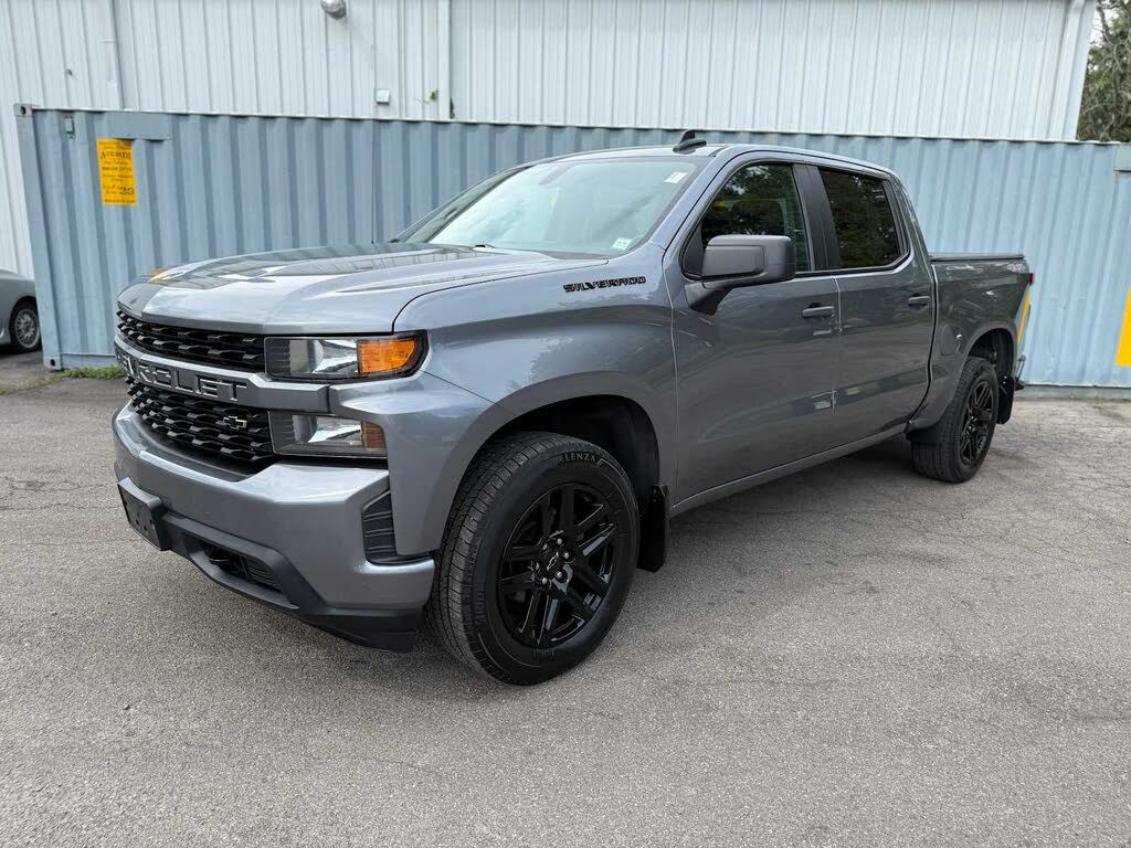 2022 Chevrolet Silverado 1500 Custom Crew Cab 4WD