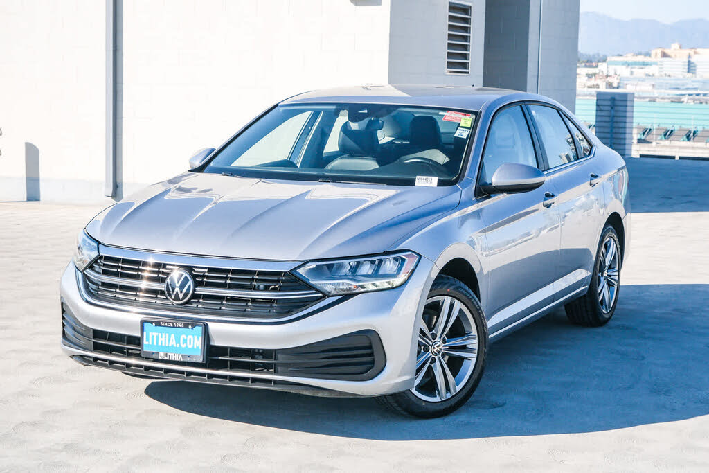 2024 Volkswagen Jetta SE FWD