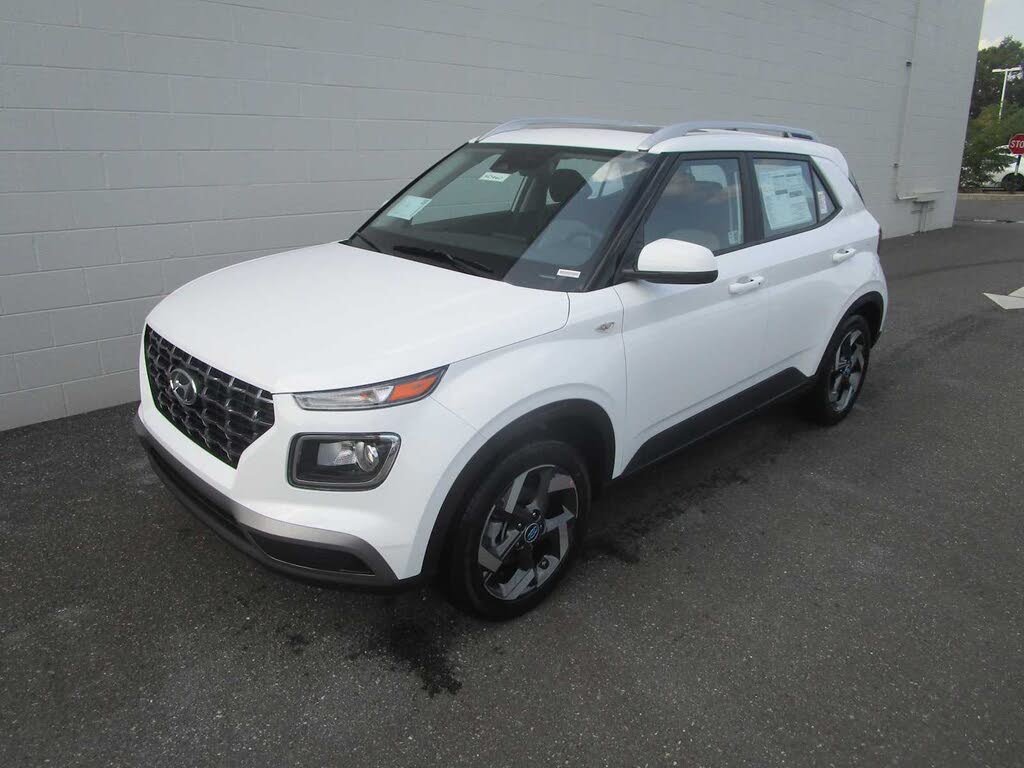 2025 Hyundai Venue SEL FWD