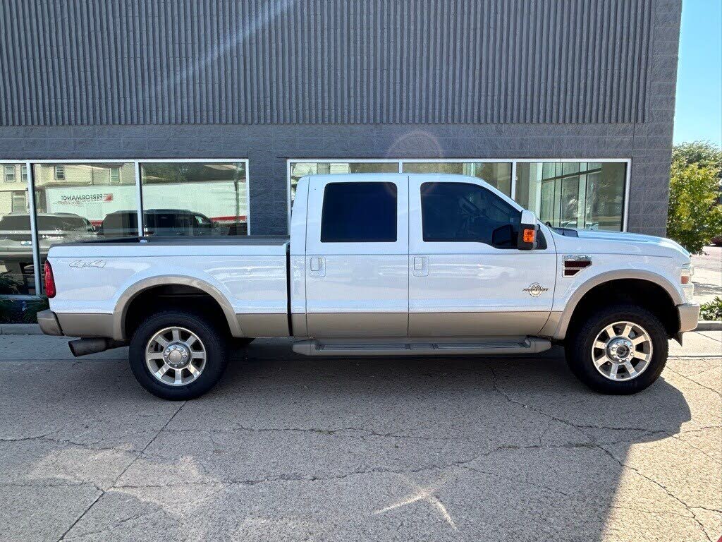 2010 Ford F-250 Super Duty King Ranch Crew Cab SB 4WD