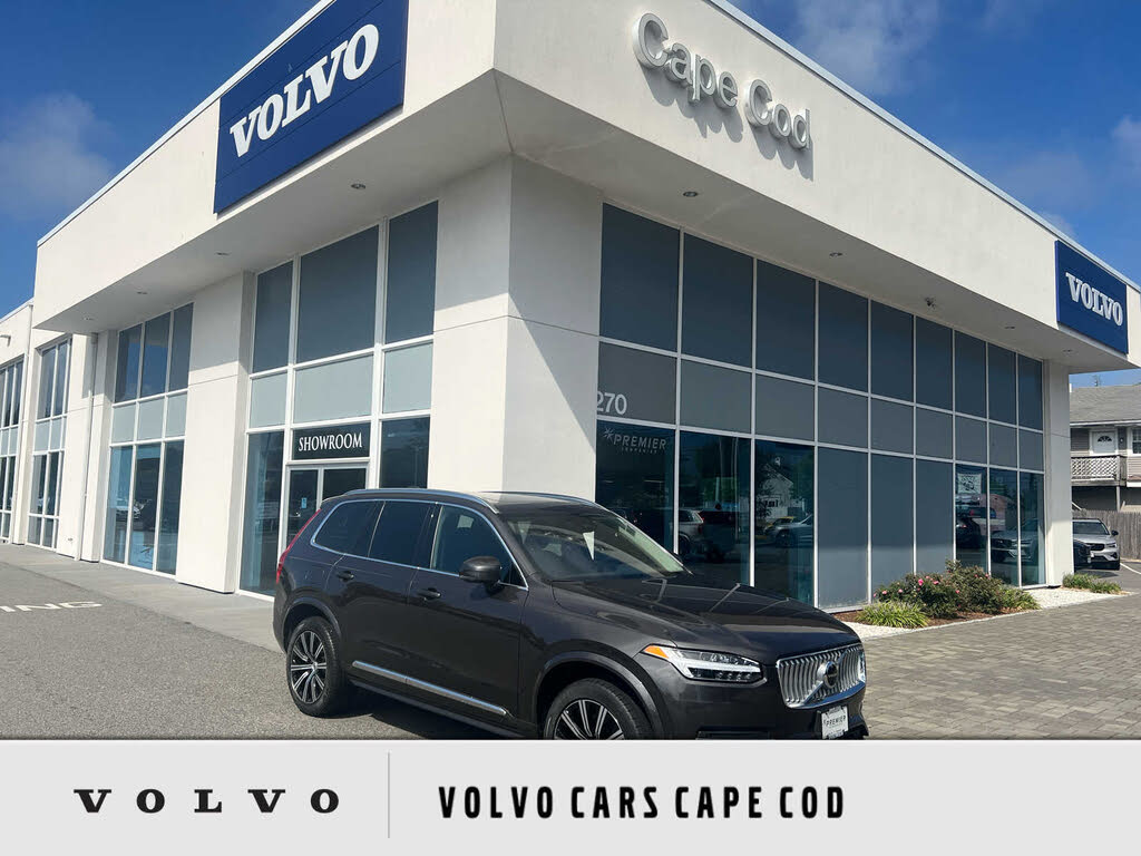 2024 Volvo XC90 B6 Plus Bright Theme 7-Passenger AWD
