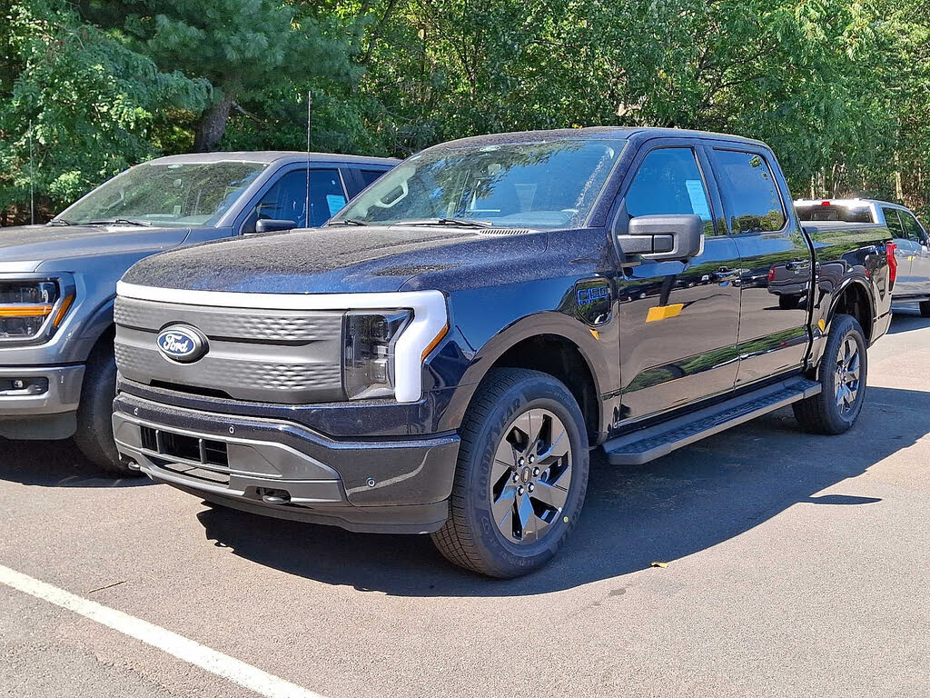 2025 Ford F-150 Lightning Flash SuperCrew AWD