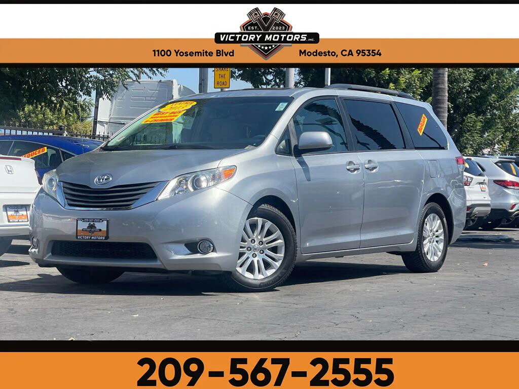 2013 Toyota Sienna XLE 7-Passenger